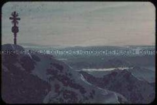 Das Gipfelkreuz auf der Zugspitze