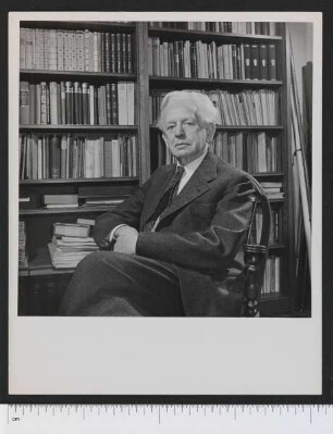 Porträtaufnahme Ernst Cassirer