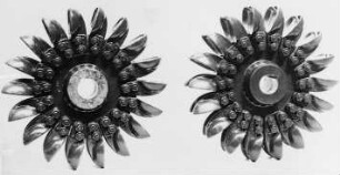 Hochdruck-Freistrahlturbine, Laufrad : Technikgeschichte | Maschinenbau | Kraftmaschinen | Wasserkraftmaschinen