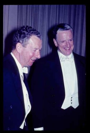 Peter Pears/Benj. Britten 27.4.64.