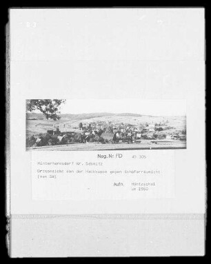 Hinterhermsdorf. Ortsansicht mit Hackkuppe