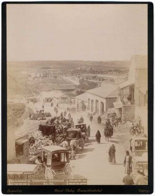 Road to Bethlehem seen from Jaffa Gate = Bethlehem-Str. vom Jaffathor aus gesehen [Collection Hentschel]