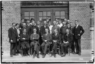 Personen, Gruppenaufnahme Dr. Seiferheld