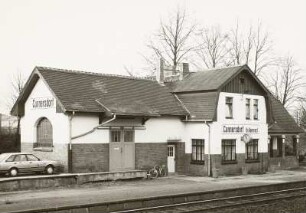 Empfangsgebäude des Bahnhofs