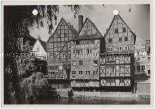 Lüneburg, Alte Fachwerkhäuser an der Ilmenau