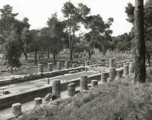 Olympia. Altis. Heraion (um 600ante)