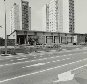Grunaerstraße : Dresden, Grunaer Str., Fahrbahnmarkierung