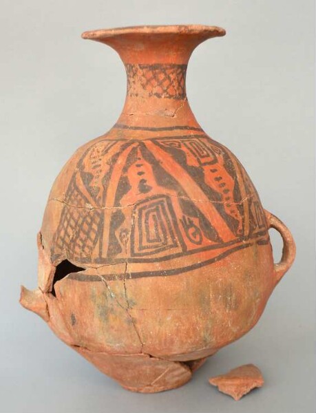 Clay vessel