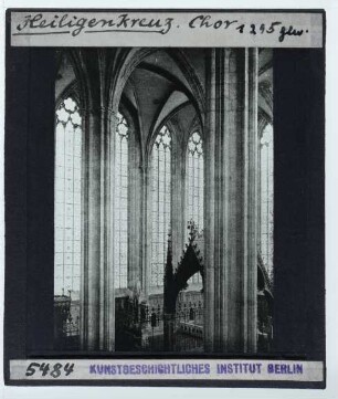 Heiligenkreuz, ehem. Zisterzienserkloster : Innenansicht, Chor, Schrägblick