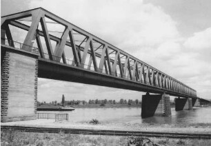 Eisenbahnbrücke Worms/Rhein