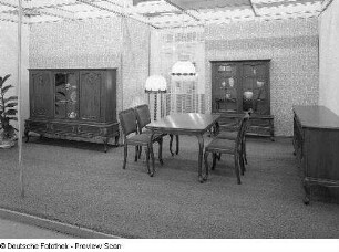 Ausstellungskoje mit Eßzimmer