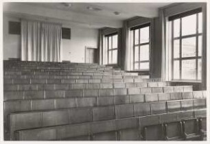 Evangelisches Diakonissenkrankenhaus Bethanien, Berlin-Kreuzberg Umbau. Kirche: Seitenwand /Orgel vor Restauration