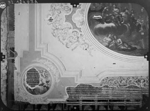 Zittau. Ehem. Franziskanerkloster. Heffterbau (1652/1662; M. Pötzsch). Großer Saal (ehem. Bibliothekssaal) mit Medaillon und Deckengemälde (Vorstellung der Pandora durch Jupiter)