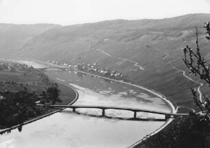 Moselbrücke Müstert nach Stau