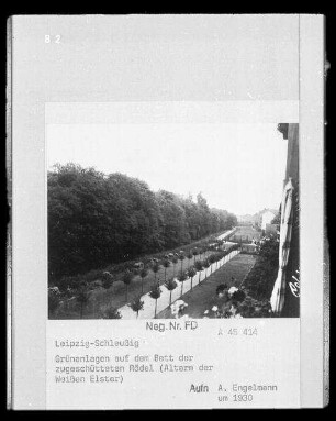Grünanlagen auf dem Bett der zugeschütteten Rödel (Altarm der Weißen Elster)