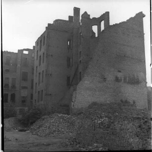 Negativ: Ruine, Kleiststraße 22, 1950