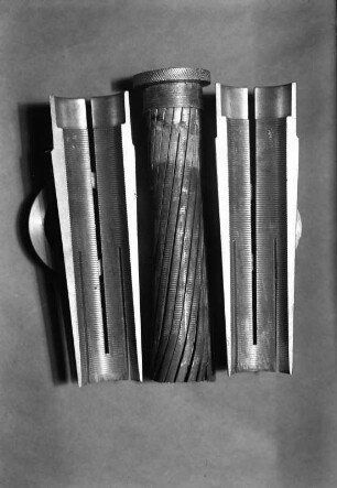 Freileitungstechnik. Abspannklemme für Hohlseile (geöffnet) zu Protokoll 571. Radebeul-Kötzschenbroda, Elektroarmaturenwerk JWH