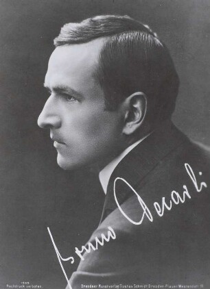 Porträt Bruno Decarli : Porträt Bruno Decarli (1877-1950; Schauspieler). Fotografie (Weltpostkarte mit Druckautogramm). Dresden, 1905