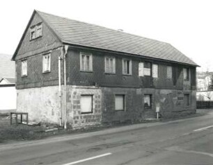 Neukirch (Lausitz), Dresdener Straße 30. Wohnhaus (1801/1850)