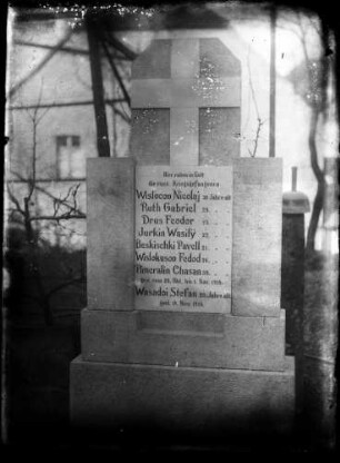 Grabstein für russische Kriegsgefangene 1918/1919
