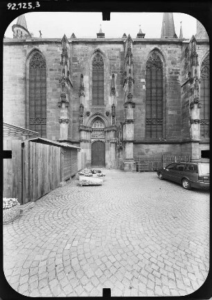 Saalfeld. Stadtkirche St. Johannes (Baubeginn 1380). Teilansicht von Südost