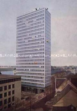 Ansicht des Mannesmann-Hochhauses in Düsseldorf
