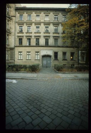 Diapositive: Erkelenzdamm 7, 1981