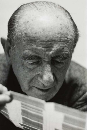 Der Grafiker und Designer Lucien Bernhard