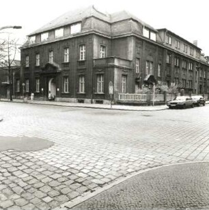 Cottbus, Wilhelm-Külz-Straße 11/Ecke Wernerstraße. Ehemalige Loge (Kammerbühne und Landessender Brandenburg; um 1910)