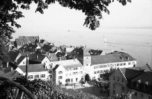 Meersburg: Von oben auf Tor