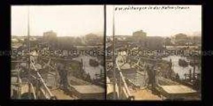Verwüstungen und Trümmer am Hafen, Messina