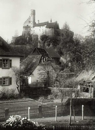 Gößweinstein, Burg : Gößweinstein. Ortsteilansicht mit Burg von Osten