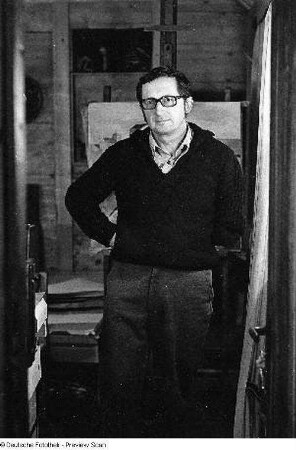 Der Maler und Grafiker Werner Wittig in seinem Atelier in Radeeul