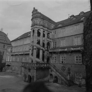 Torgau. Schloss Hartenfels, Innenhof mit Wendelstein