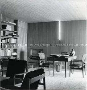Arbeitszimmer im Haus Ludwig Erhards am Tegernsee