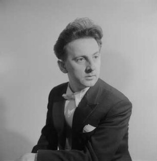 Porträtaufnahmen von Pianist Prof. Dieter Zechlin : Porträt von Dieter Zechlin