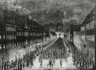 Nächtliche Bergparade auf der Erbischen Straße