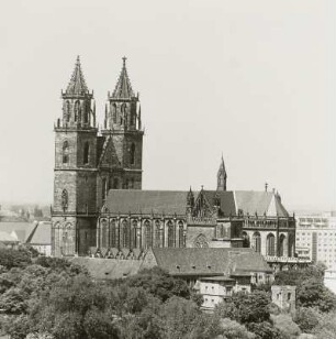 Magdeburg. Magdeburger Dom (1363 geweiht). Ansicht von Südosten