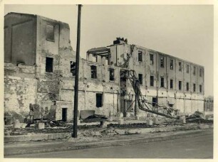 Zerstörungen Zweiter Weltkrieg - Luftangriff 2./3.09.1942. Ecke Jahnstraße/Schirmerstraße