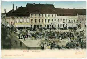 Köslin. Markt mit Transportwagen