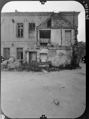 Dresden-Loschwitz, Grundstraße 1. Ehem. Rathaus mit Ratskeller. Hofansicht
