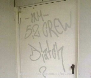 -CRM- 5,2 CREW Biatch