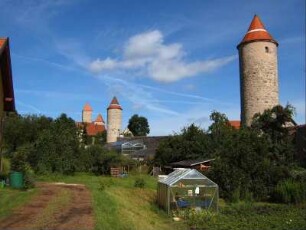 Stadtbefestigung - Südwesten über Feldseite mit Wehrtürmen (Krugs- Hertels- und Hagelsturm)