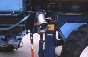 Fotografie: Traktor, Trägerfahrzeug, Gülleausbringung
