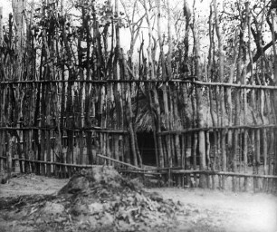 Schutzhütte Straße Kilwa-Silwale