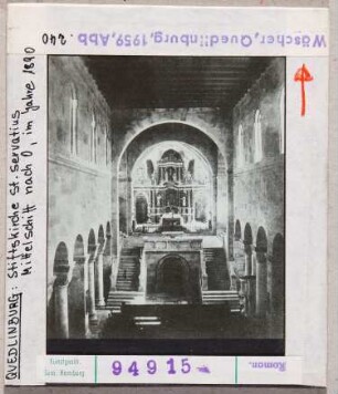 Quedlinburg: St. Servatius, Mittelschiff nach Osten im Jahr 1890
