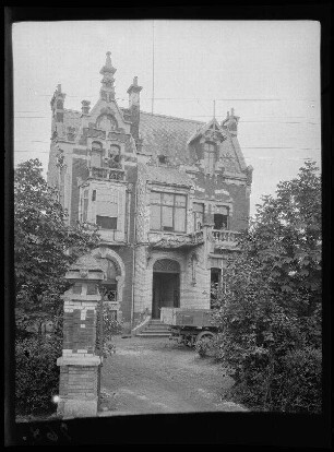 Phalempin (Dep. Nord, Frankreich): "Villa Epinchelles" (Distanzaufnahme)
