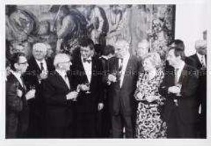 Sektempfang für Erich Honecker bei seinem Besuch in der Bundesrepublik