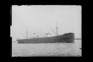Bahia (1927), Frachtschiff, HSDG, Hamburg, Bau-Nr. 153