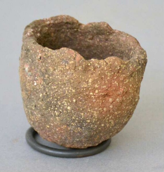 Clay vessel